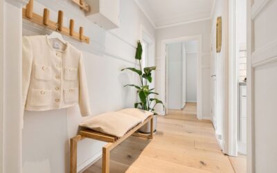 How to Style an Entryway Bench with Hooks and Baskets in 2026: Complete Design Guide